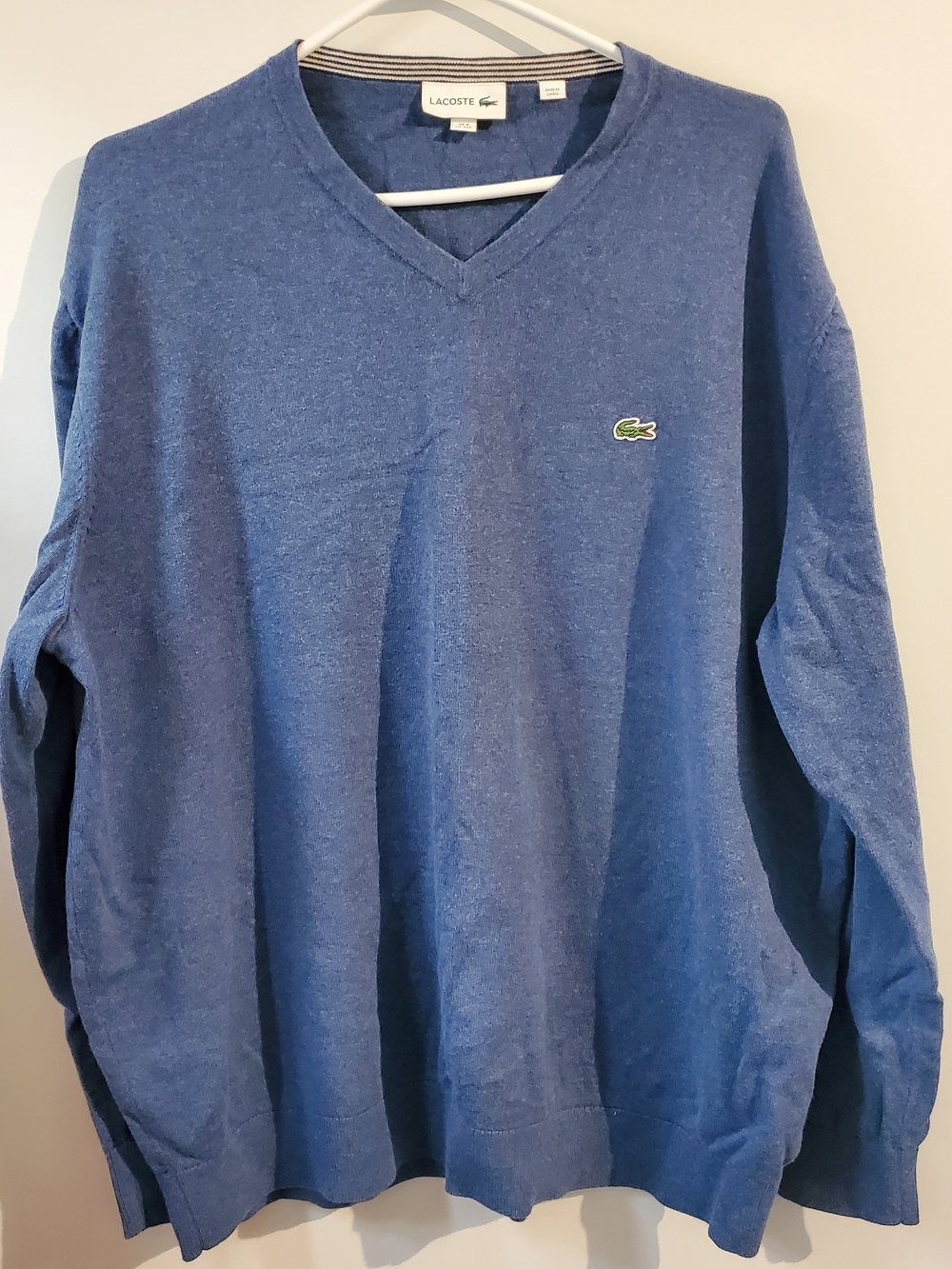 Lacoste Men's Blue V-Neck Sweater with Crocodile Patch 3XL